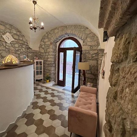 Regnos Altos Boutique Rooms Боза Екстериор снимка