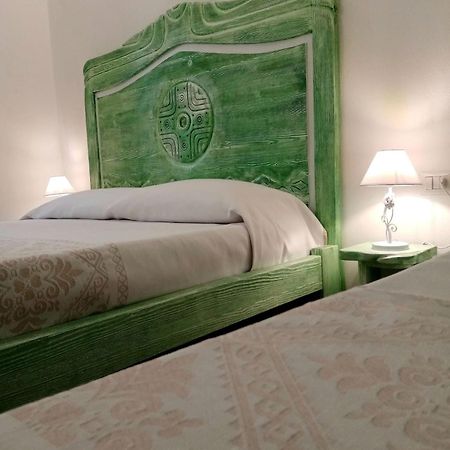 Regnos Altos Boutique Rooms Боза Екстериор снимка