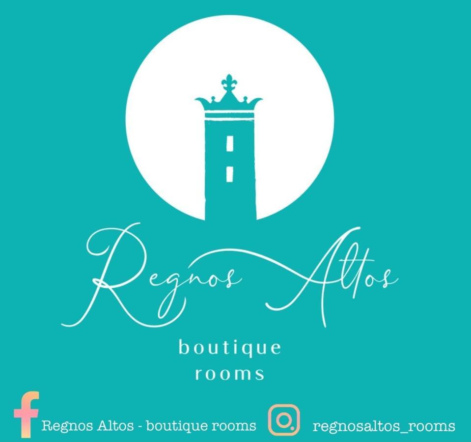 Regnos Altos Boutique Rooms Боза Екстериор снимка