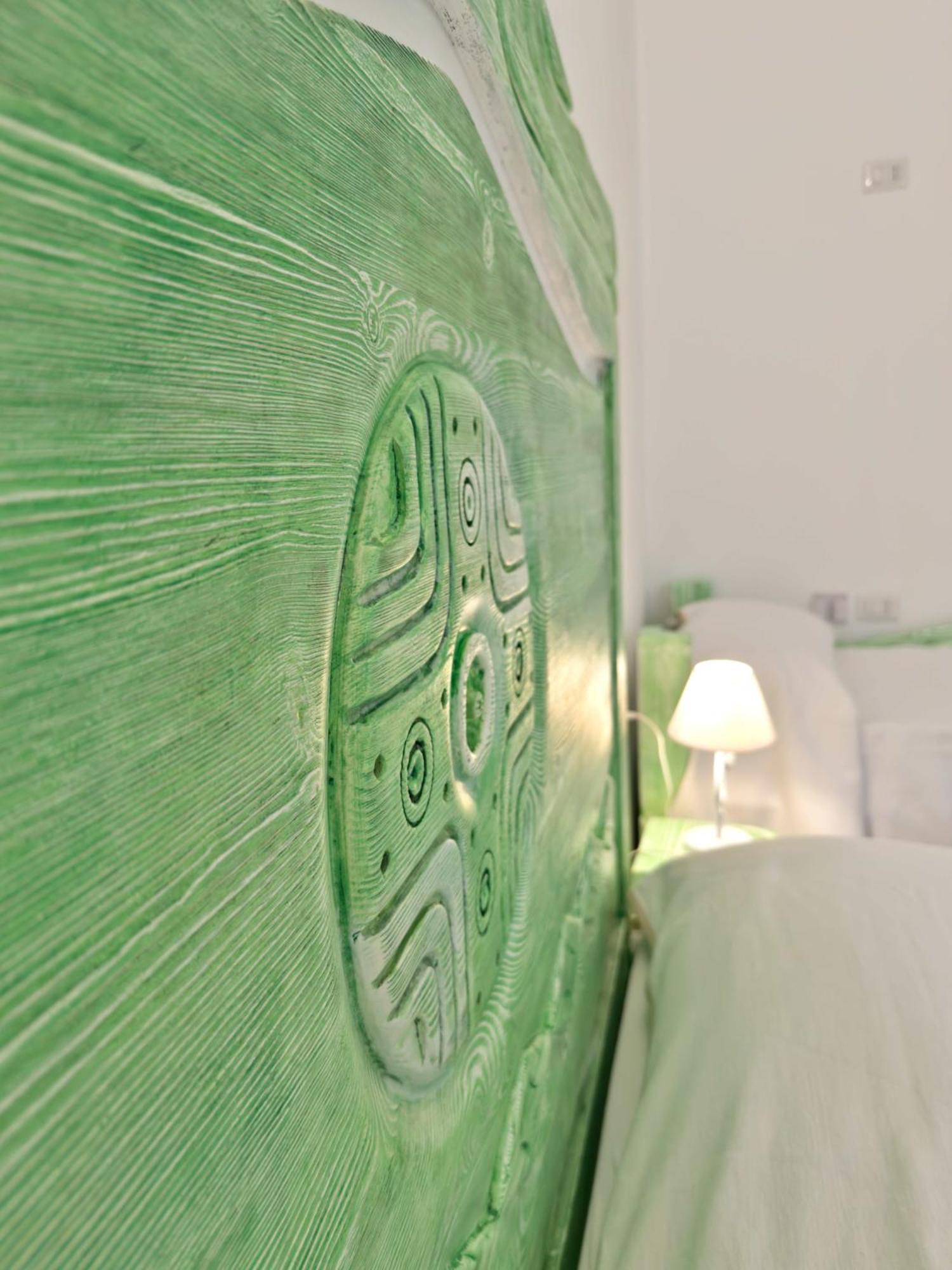 Regnos Altos Boutique Rooms Боза Екстериор снимка